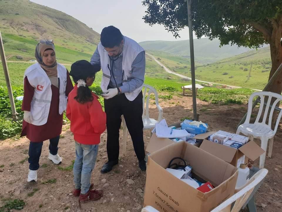 لجان العمل الصحي في طوباس تنفذ أنشطة طبية في مناطق الأغوار (5).jpeg