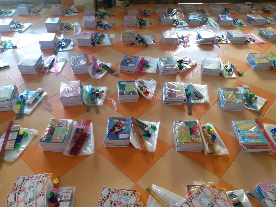 قرطاسية مدرسة.jpg