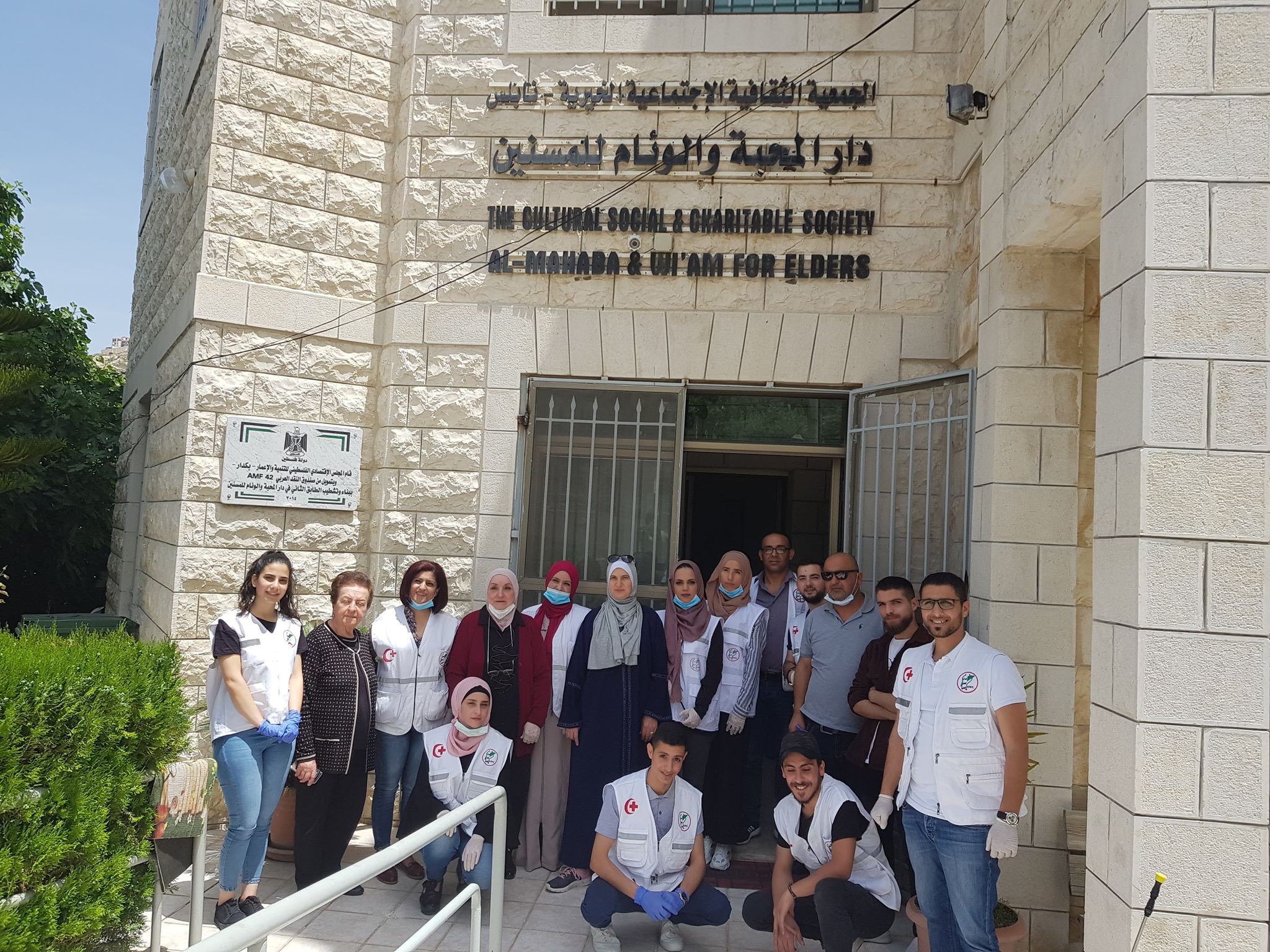 لجان العمل الصحي تنظم نشاطات صحية وتفريغ نفسي للمسنات في نابلس (6).jpg