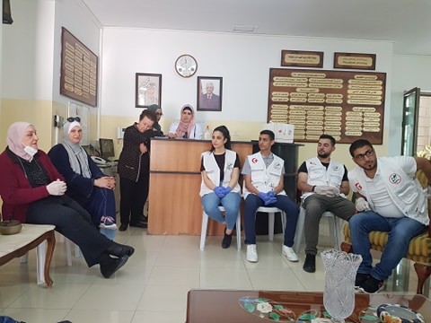 لجان العمل الصحي تنظم نشاطات صحية وتفريغ نفسي للمسنات في نابلس (4).jpg