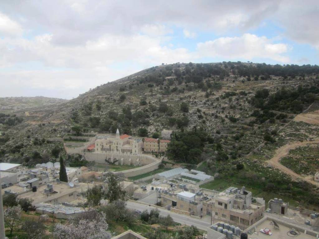 بلدة ودير ارطاس.jpg