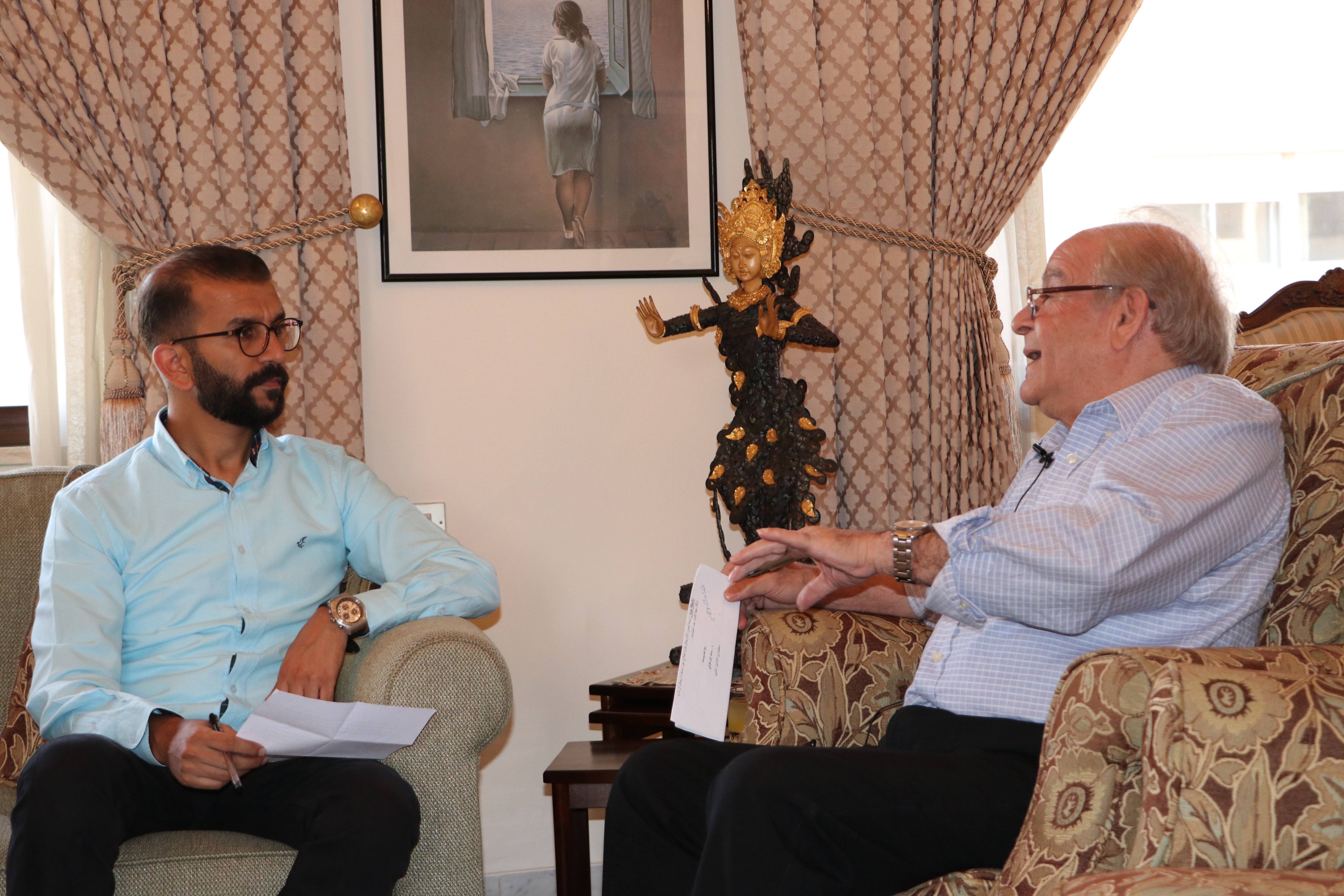 الدكتور فيصل دراج وسام الخطيب ‫(38535682)‬ ‫‬.JPG