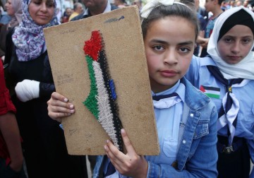 إحياء يوم الأسير الفلسطيني في غزة ونابلس