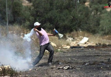 مواجهات في كفر قدوم بمدينة قلقيلية