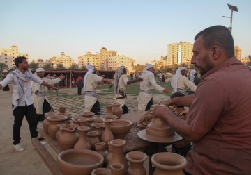 احياء يوم التراث الفلسطيني في مدينة غزة