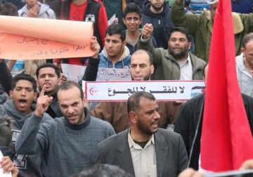 رفح تنتفض بالآلاف رفضًا للانقسام والظلم والحصار