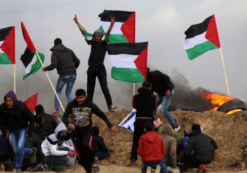 26 يناير 2018 - مواجهات مع قوات الاحتلال الصهيوني على نقاط التماس شرق قطاع غزة