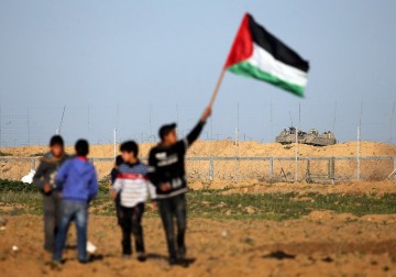 صور من جمعة صمودنا سيكسر الحصار