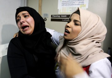 في وداع شهداء الجمعة