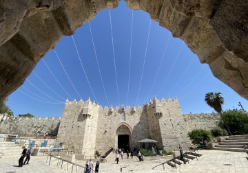 مشاهد من باب العامود في مدينة القدس 