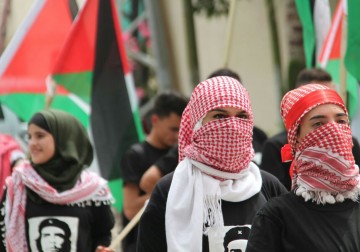 جانب من المناظرة الطلابية لكتلة فلسطين في جامعة فلسطين التقنية خضوري
