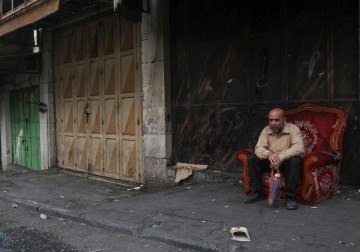 إضراب شامل في الخليل حدادًا على روح الشهيد محمد الجعبري