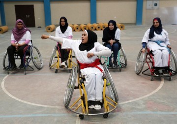نحب الحياة.. 