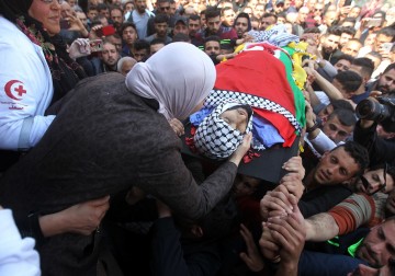 بيت لحم تُودّع الشهيد أحمد جمال مناصرة 