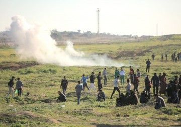 شهيد وعشرات الاصابات في جمعة "المرأة الفلسطينية" 