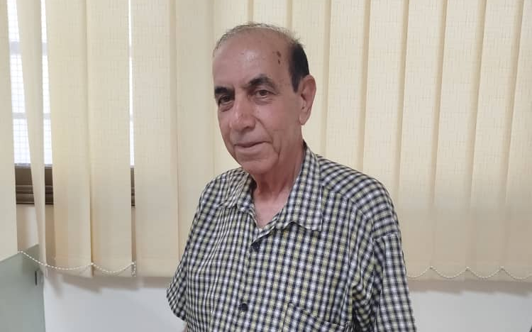 الأستاذ عبد الباسط عودة