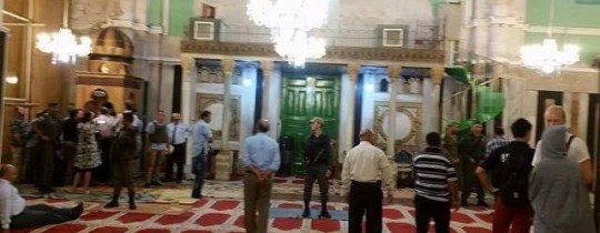 اقتحام الحرم الابراهيمي