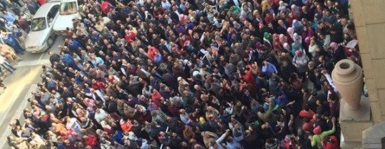 أطباء مصريون من أمام دار الحكمة