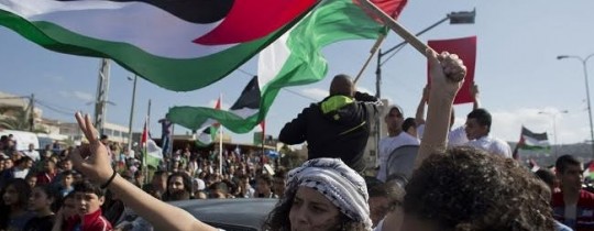 مسيرات رافضة لهدم المنازل