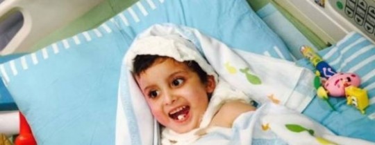 الطفل أحمد دوابشة الناجي الوحيد من محرقة دوما