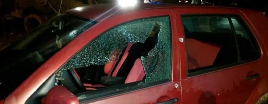 سيارة المستوطن التي تم إطلاق النار تجاهها 