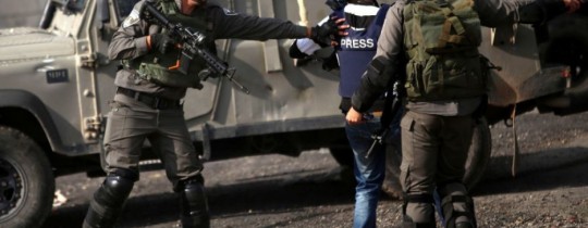 نقابة الصحفيين تحذِّر من ازدياد انتهاكات الاحتلال الصهيوني