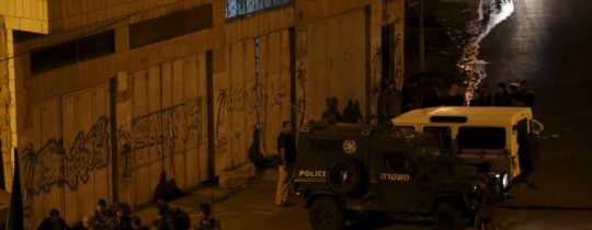 في عملية عسكرية.. الاحتلال يعتقل مطلوبًا أفرجت عنه السلطة ويلاحق آخر
