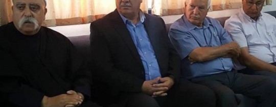 وفد من المتابعة في زيارته لبيت العزاء الصهيوني