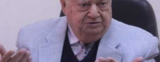الموؤرخ المصري عادل غنيم