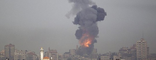 قصف صهيوني على موقع في قطاع غزة - ارشيف