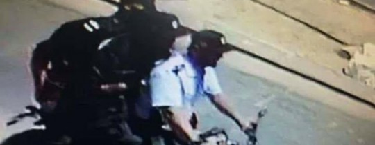 صور من تصوير كاميرات المراقبة للخاطفين 