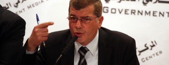 رئيس هيئة شؤون الأسرى والمحررين الوزير عيسى قراقع