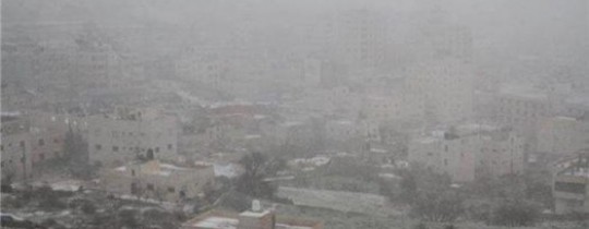 سقوط الثلوج على فلسطين