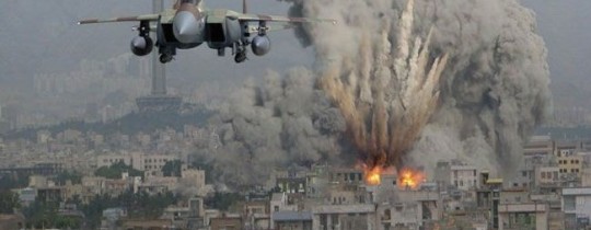 طائرات الحرب الصهيونية تقصف منشآت فلسطينة في غزة - صيف 2014