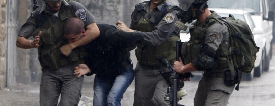 تعبيرية- جيش الاحتلال يعتقل مواطن