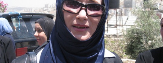 النائب في المجلس التشريعي نجاة أبو بكر