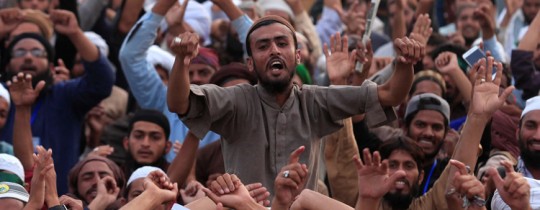  الضرائب الأخلاقية للعمل الديني الحركي 