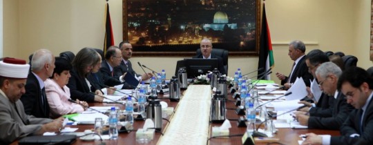 مجلس الوزراء  يطالب الحكومة البريطانية بالاعتذار والتعويض عن خطئها التاريخي