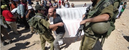 أرشيفية - قوات الاحتلال في قرية الولجة