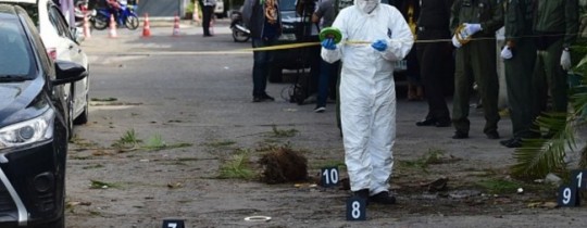 من أحد مواقع التفجيرات