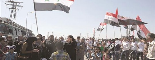 أهالي مخيم الحسينية لحظة عودتهم لديارهم