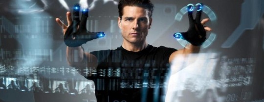 توم كروز في فيلمه Minority Report 