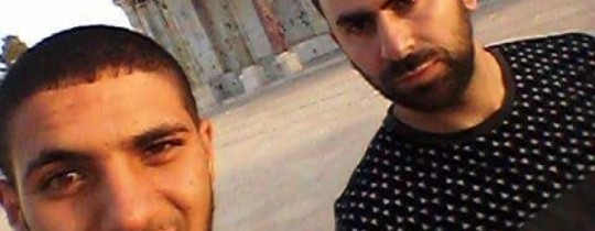 اثنين من الشهداء 