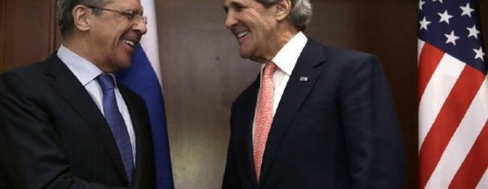 وزير الخارجية الأمريكي جون كيري ونظيره الروسي سيرغي لافروف