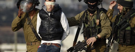 سلطات الاحتلال اعتقلت (525) فلسطينيا خلال أيار الماضي
