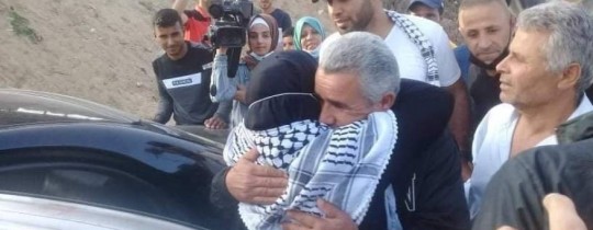 لحظة تحرر الأسيرة سمر أبو ظاهر