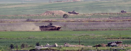 آليات الاحتلال- ارشيف