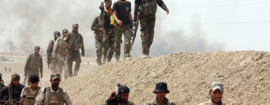 الجيش العراقي يلتقي بقوات الحشد الشعبي شرق القائم