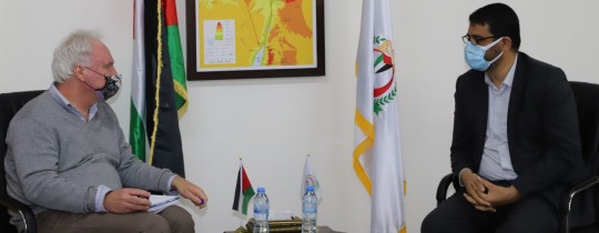 خلال الاجتماع 