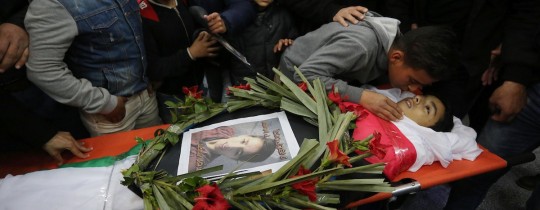 في وداع الشهيد حسن شلبي